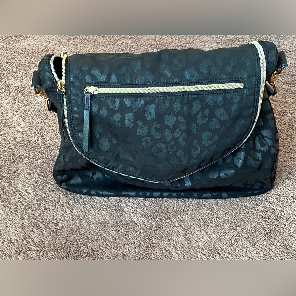 Stella and Dot lady boss shoulder bag